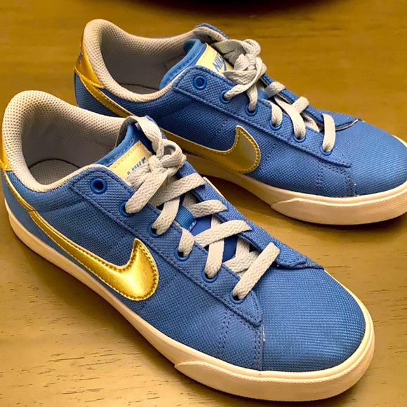 Nike Shoes - Gold and Blue Nike’s